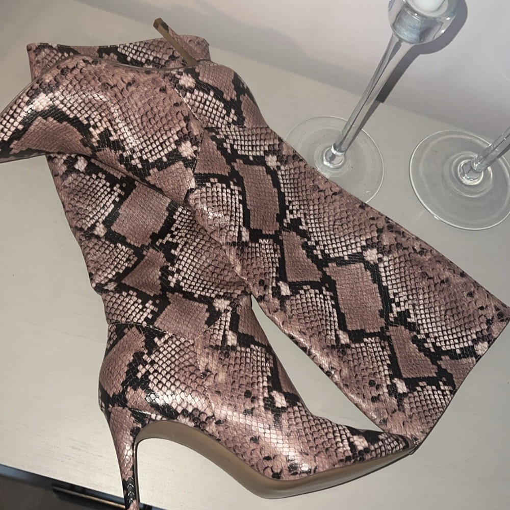 STEVE MADDEN Pink Snake knee-high boot